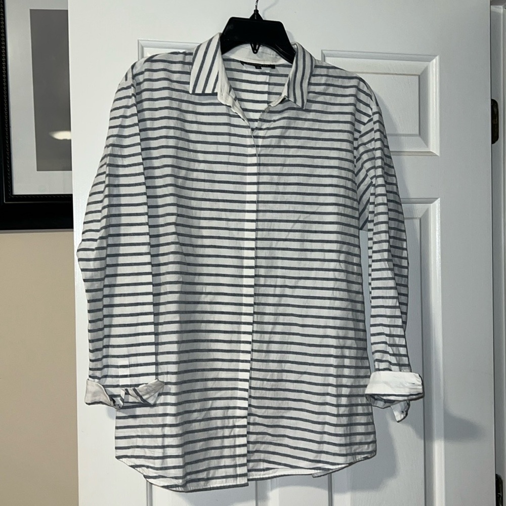 Lafayette 148 blouse 👚